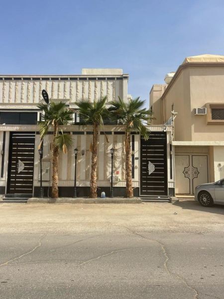 تنسيق حدائق بالرياض باستخدام النخيل الصناعي والطبيعي الرياض